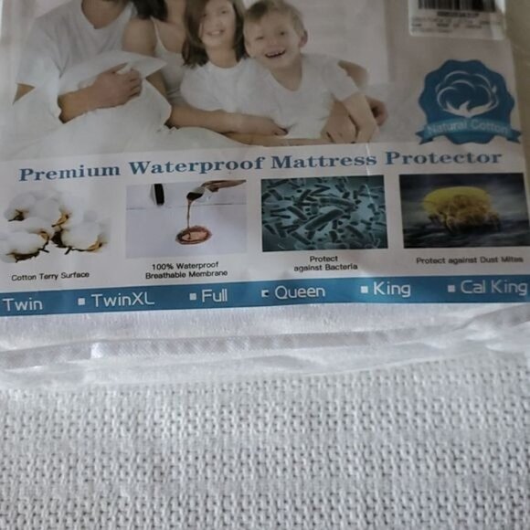SixDove Premium Queen Waterproof & Breathable Cotton Terry Surface Mattress Pad - Picture 3 of 5